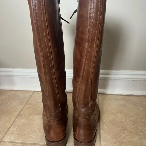 Frye lace up riding boot - Picture 5 of 7